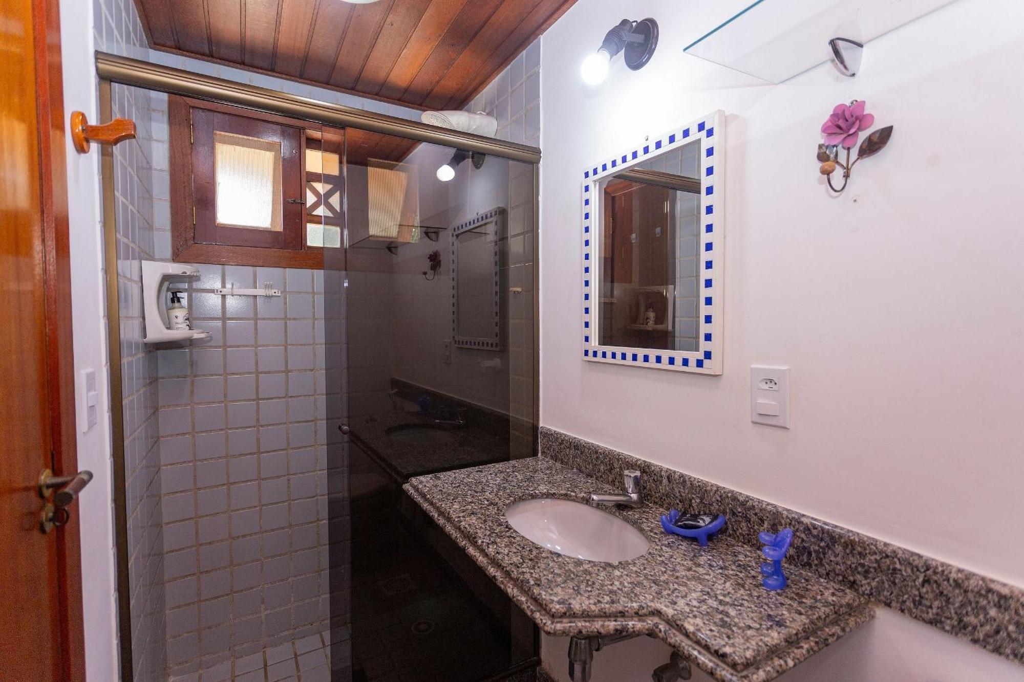 Casa Em Com 3 E Garagem | Vf 09 Búzios